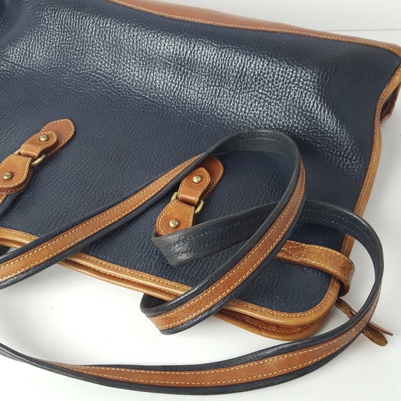 Dooney & Bourke Vintage Leather Shopper Tote - Picture 7 of 8